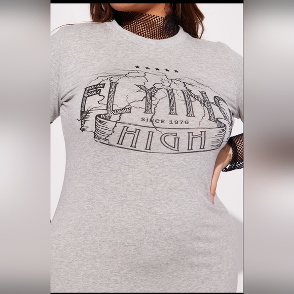 Long *tall girl friendly* EXQUISITE T-shirt Dress - Picture 3 of 4